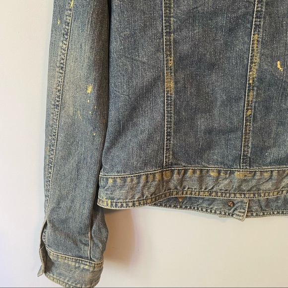 Guess jeans women gold splattered jean jacket. Size Large - Picture 11 of 15
